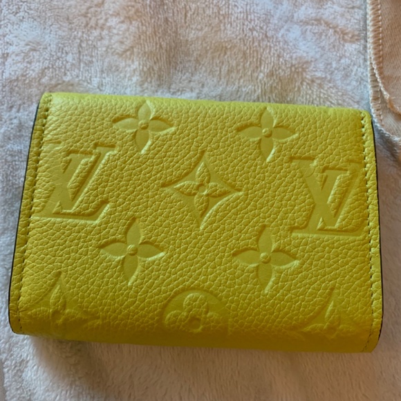 YELLOW ROSALIE EMPREINTE COIN PURSE / WALLET - M81974 - Picture 5 of 16